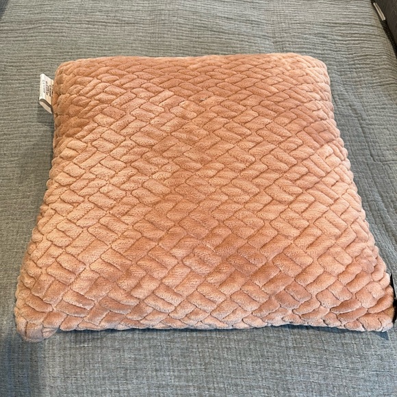 NWT LOOM + FORGE Pillow - Picture 3 of 4